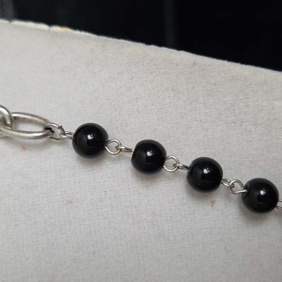 Elegant Black Beaded Cross Necklace - Picture 4 of 5